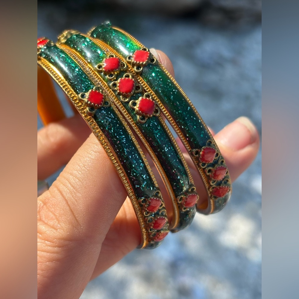 SET OF 5 Bright Multicolour Bangles Set Red and Green - Picture 7 of 9